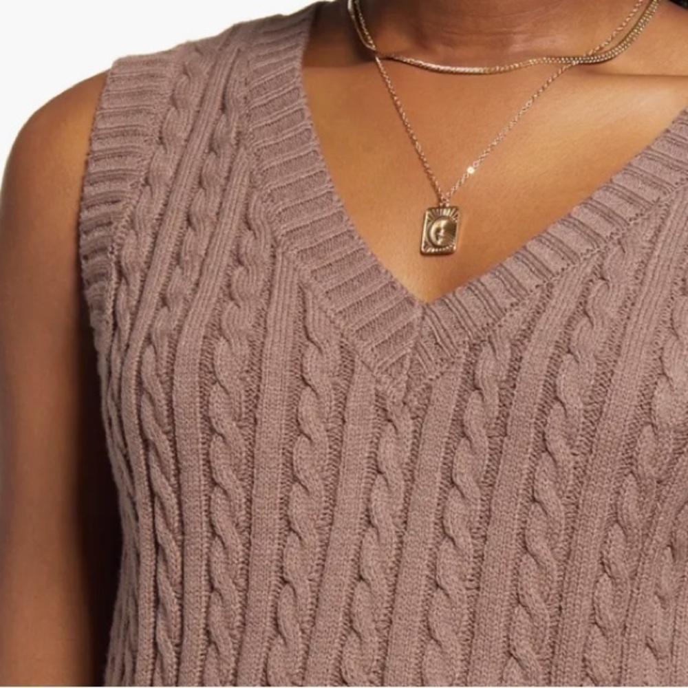 Nordstrom BP Cable Knit V-Neck Sweater Vest - Taupe - Picture 6 of 8
